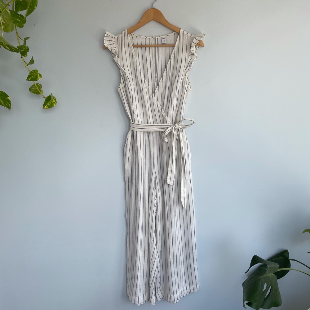 Linen jumpsuit.